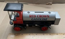 Amoco-Erlt-1910 “Red Crown Gasoline” Mack Manhattan petrolero de 4 toneladas