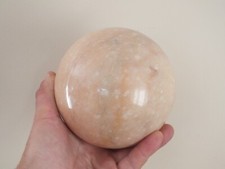 Grande Boule ou sphère minérale décorative en marbre ou autre - déco jardin n°12