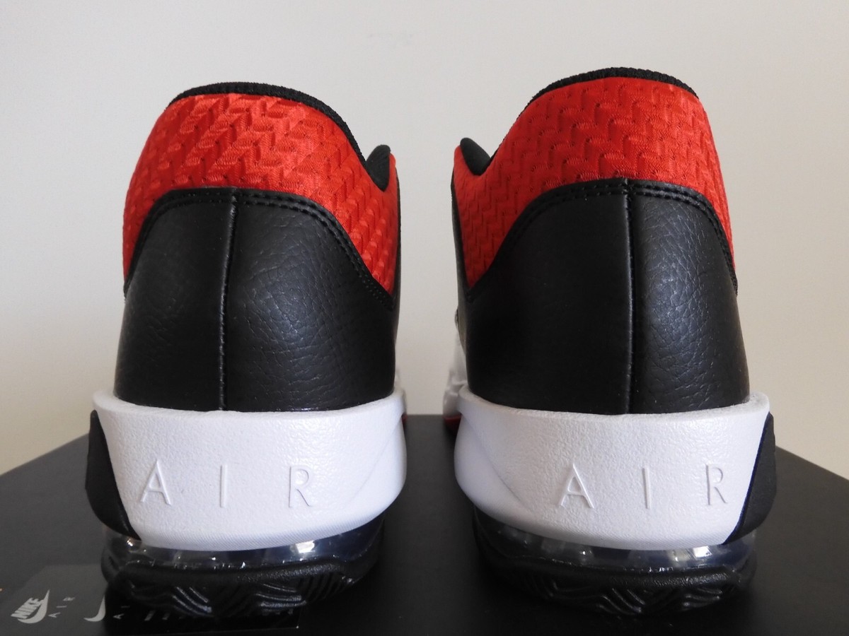 NIKE AIR JORDAN MAX AURA 3 WHITE-UNIVERSITY RED-BLACK SZ 8