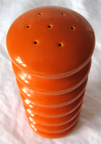 1960s Orange Ceramic Sugar Shaker Caster. Excellent - Picture 4 of 9