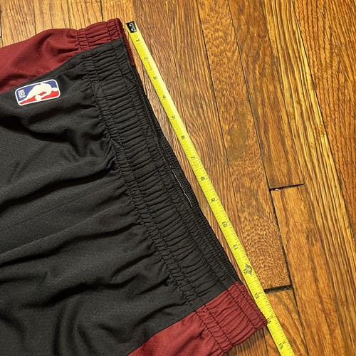 Nike Cleveland Cavaliers Team Issued Shorts Size Small Black Dri Fit - Picture 5 of 8