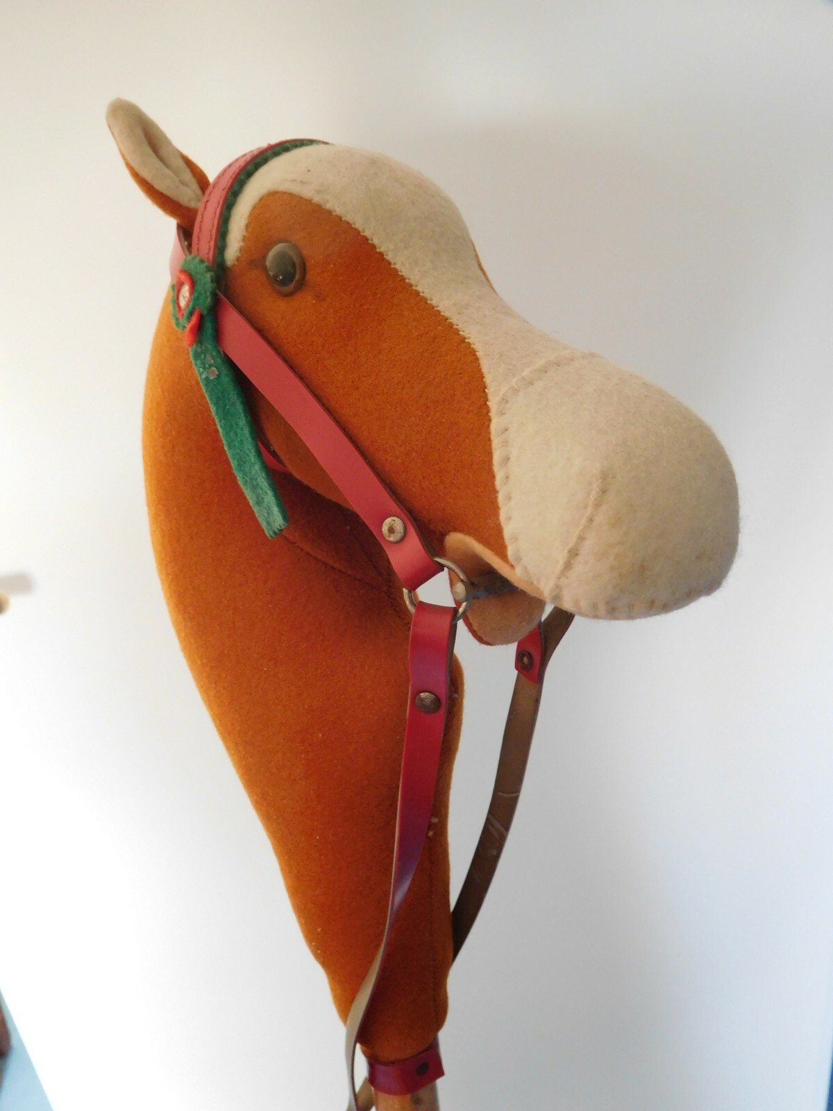 Details zu Steiff Steckenpferd Knopf im Ohr Filz mit Zaunzeug Holzstecken Holzrad Original Neu hergestellt in Japan