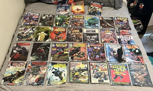 Marvel Comics Lot Of 32 Rare Comic Books Assorted Titles Vintage & NewLot Of 32 