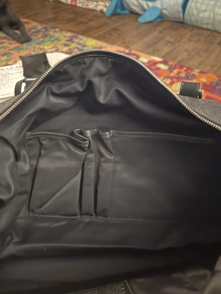 Bolso de Mano TUMI Bolso de Negocios Cuero Negro 173154D2 Usado Foto 3 de 4