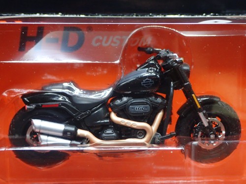 2022 FAT BOB 114 HARLEY DAVIDSON MOTORCYCLE MAISTO SERIES 43 1/18 DIECAST MODEL - Picture 2 of 6
