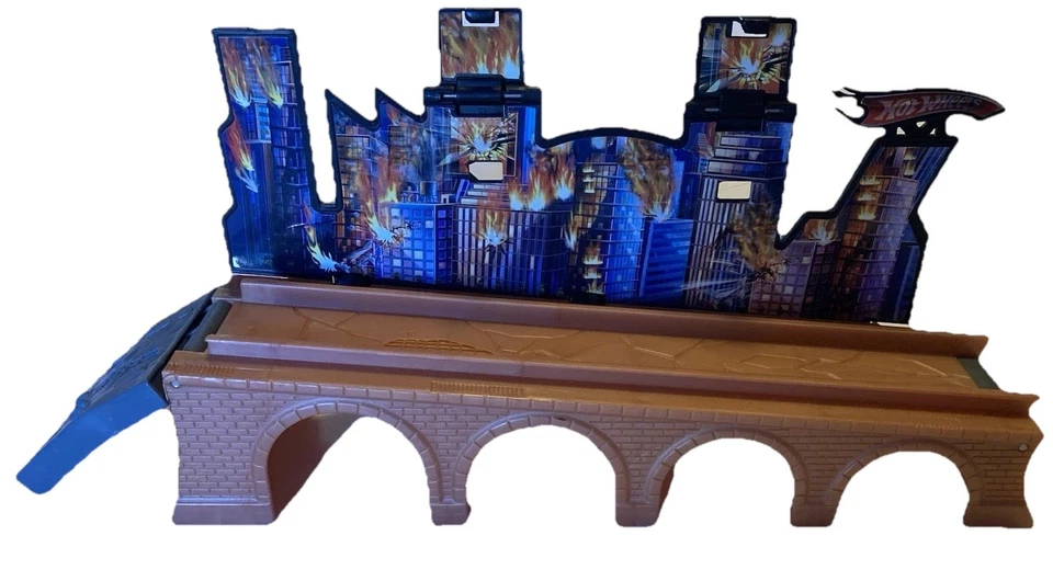 Hot Wheels Flip n Go ROBOT ATTACK Playset Mattel Vintage 2007 - Image 4 of 4