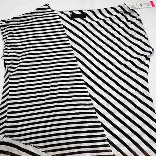 Diesel Bordürenschaden Top schwarz weiß gebraucht Slim Fit asymmetrisch Schmuck inklusive - Bild 6 von 10
