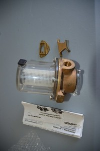 Groco AGR-500-P Strainer w/plastic basket