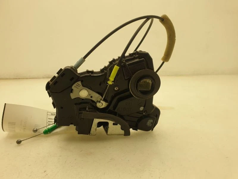 2011 TOYOTA TUNDRA EXT CAB 4.6L PASSENGER SIDE DOOR LOCK ACTUATOR  - Image 3 of 4