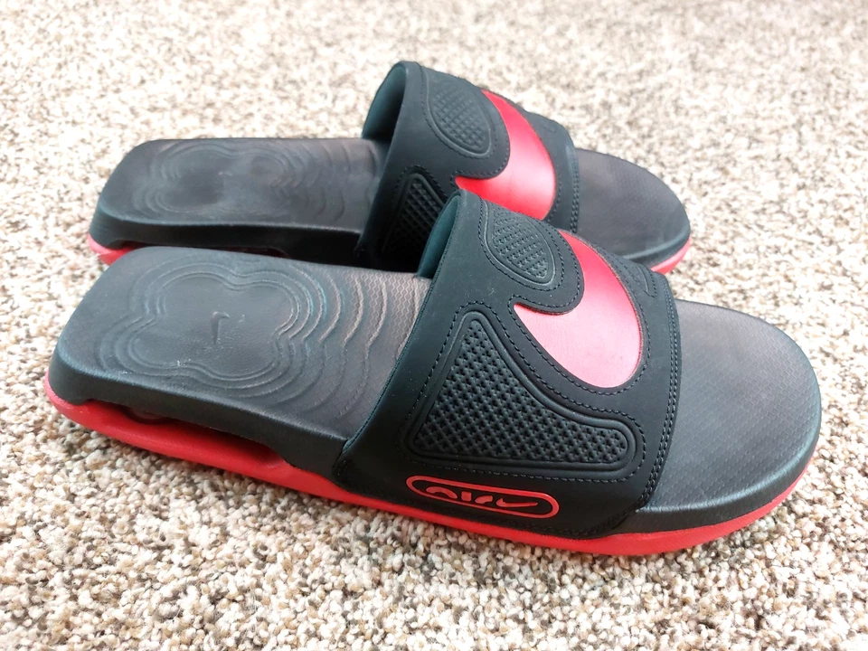 耐克 AIR MAX CIRRO 滑板黑色/红色运动凉鞋迷彩 DC1460-US 男式 10 码 — 第 2/4 张图片