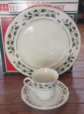 Vntg Holly Berry 12pc Christmas Dinner Set Porcelain Ware Caldor MIB Plate Cup