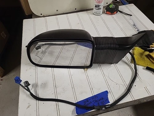 2003-06 Chevy Tow Mirror  Untested