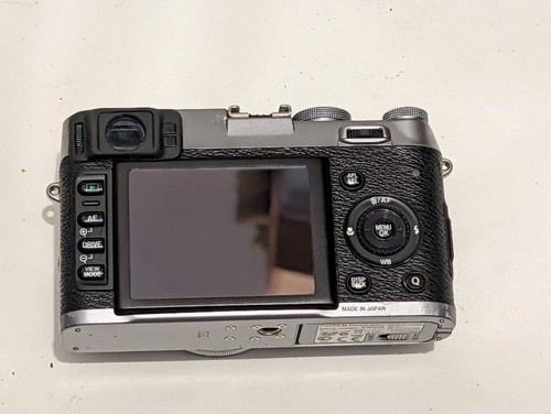 Fujifilm FinePix X100S 16.3 MP Digital Camera - Black/Silver - Bild 3 von 4