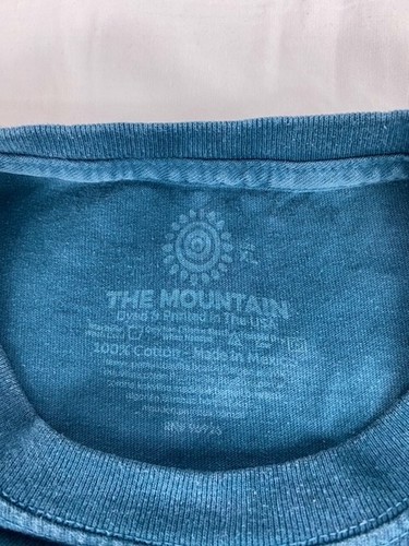 The Mountain two wolves graphic t shirt size XL - Picture 4 of 5