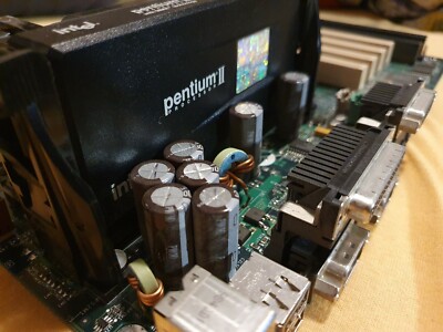 Intel Mainboar Pentium II 2 Slot CPU SL2WZ PII 350MHz Yamaha XG