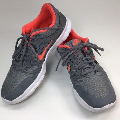 nike orive women's athletic shoes