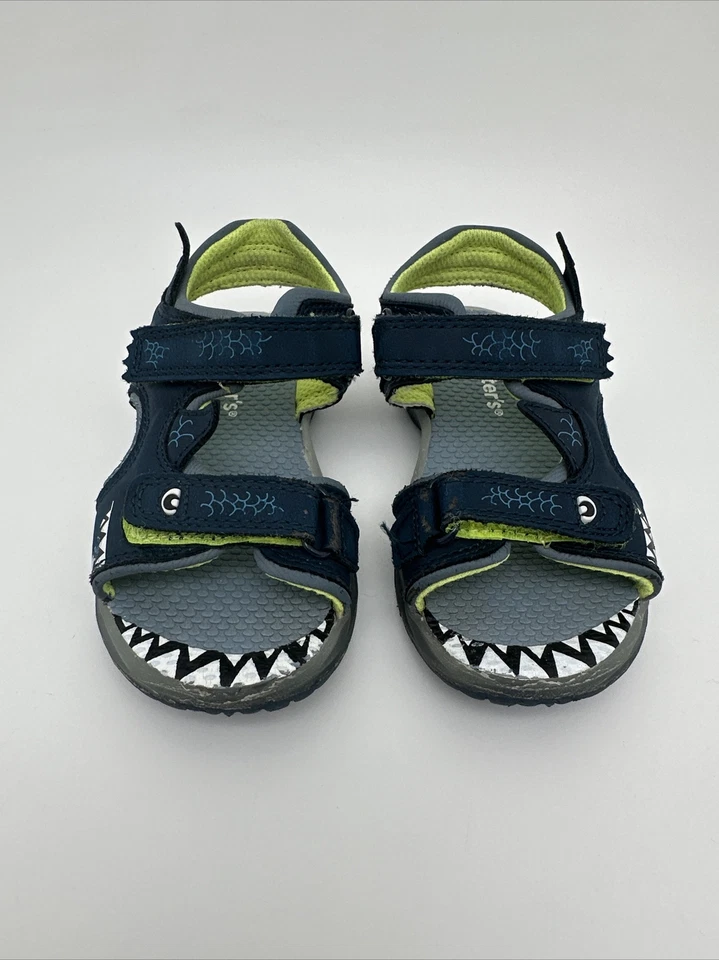 Sandalias iluminadas Carter's Funny Monster para niños pequeños talla 8 EE. UU./24 EUR- Usadas...64 Foto 2 de 4