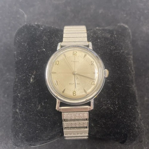 Vintage Timex Self Wind Men’s Silver Tone Watch New Battery Runs