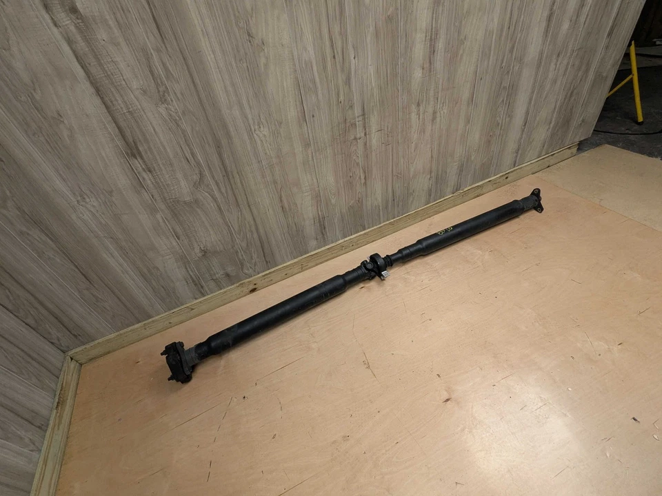 10-15 OEM BMW F02 Alpina B7L RWD Rear Drive Shaft Driveshaft Transmission 1883MM - Image 2 of 4