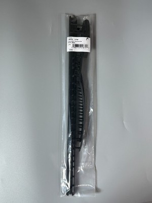 Head 2025 Gravity Tour 98 305g 16x19 Grommet Tennis Racquet Bumper