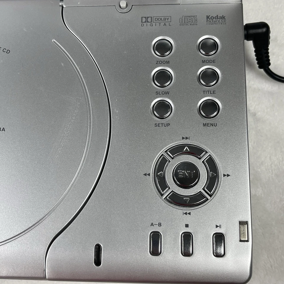 Paquete Reproductor de DVD Portátil Polaroid PDV-0713A con Estuche Adaptador Coche Probado Funciona Foto 4 de 4