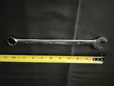 Preowned Snap-On 11/16" 12-Point SAE Flank Drive® Combination Wrench OEX22B