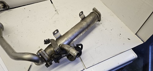 Audi A3 2.0 TDi Exhaust Gas Recirculation Assembly EGR 03L131512L - Picture 3 of 3