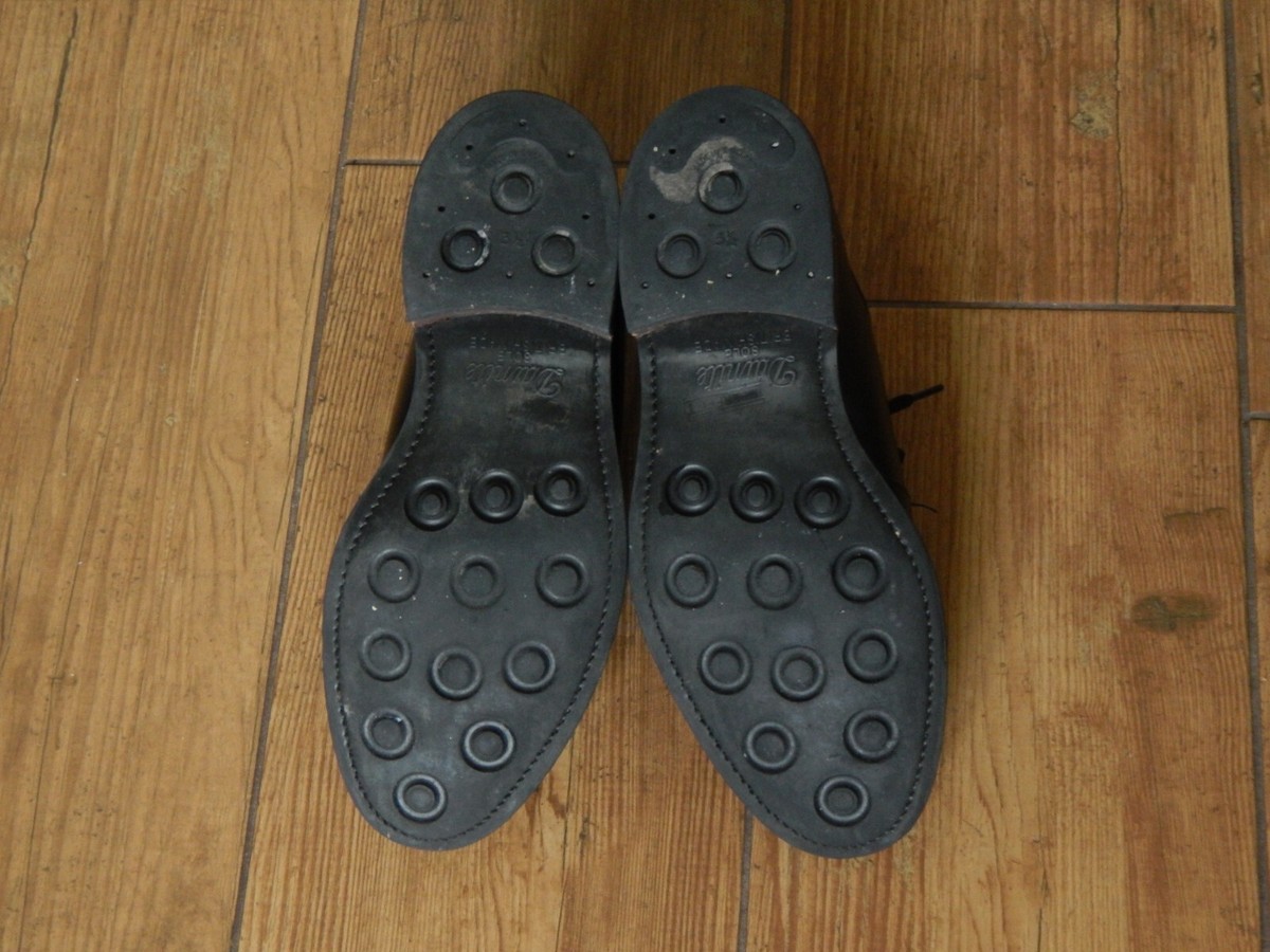 BARKER 927836 (NAIRN) 9/F Black CALF