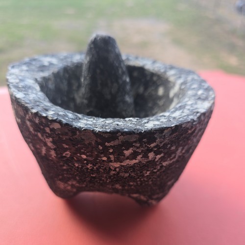 Vintage Used Granite Mortar & Pestle As Is 3" Tall 4.75" Dia 2lb 2.6oz - Picture 1 of 7