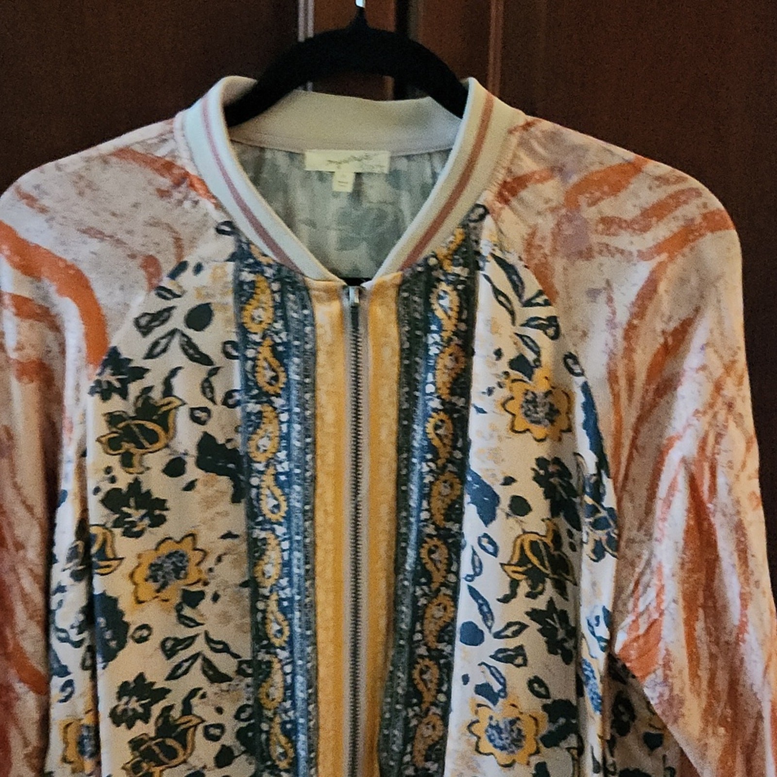 Lightweight Multi Patterned Zip Jacket. - image 2