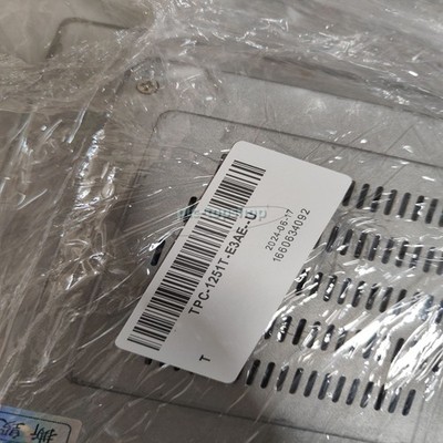 USED Advantech TPC-1251T-E3AE PLC