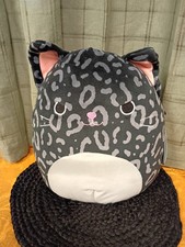 NUEVO CON ETIQUETAS 2024 Squishmallows Originales Xiomara The Mischievous Pantera Negra Talla 12"