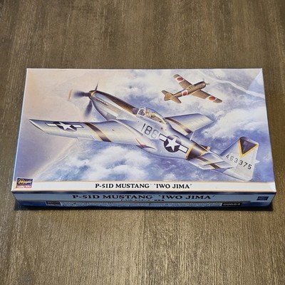 HASEGAWA P-51D Mustang '' Iwo Jima'' Model Aircraft Hobby Kit 1:48 Scale NOB