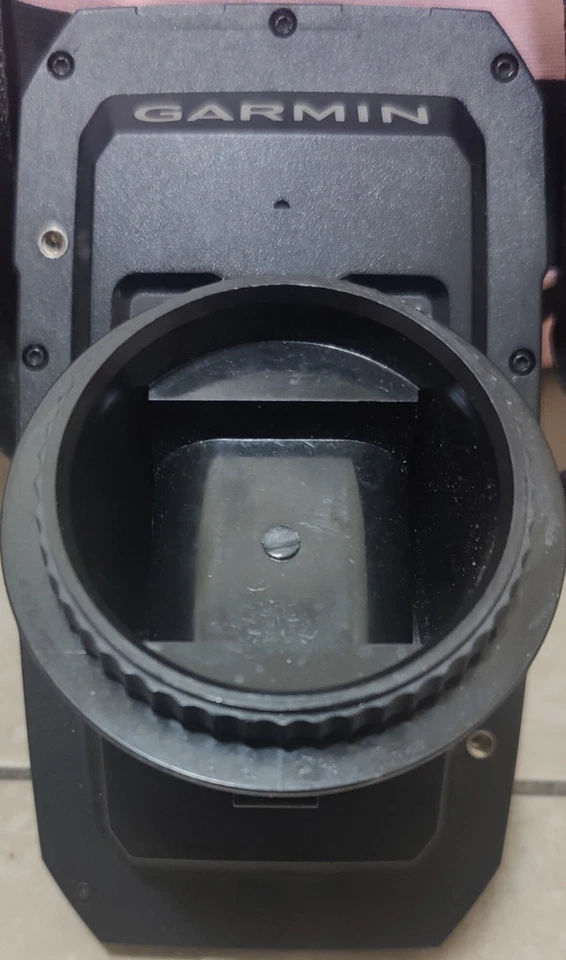 Unidad de pantalla Garmin Striker Plus 4cv buscador de peces + soporte + cubierta SOLO USADO EN EXCELENTE ESTADO EXCELENTE ESTADO Foto 3 de 4