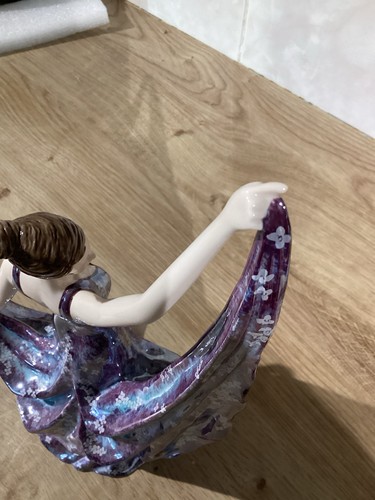 Royal Worcester Stunning Figurine ‘Dancing By Moonlight Ltd Edition Immaculate! - Picture 15 of 20