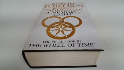 			A Memory Of Light: Book 14 of the Wheel of Time, Jordan, Robert, 		