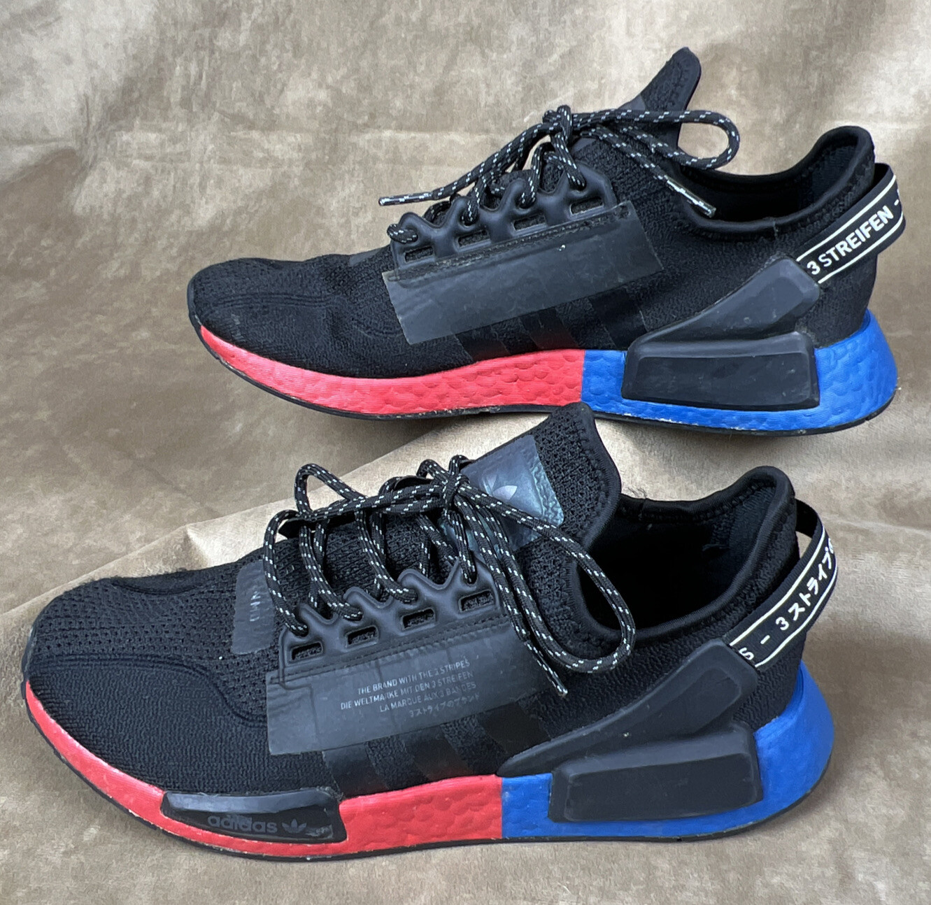 Adidas Original NMD R1 V2 Mens 10 Carbon Black \u0026#034;Pepsi\u0026#034; Shoes  FV9023 | eBay
