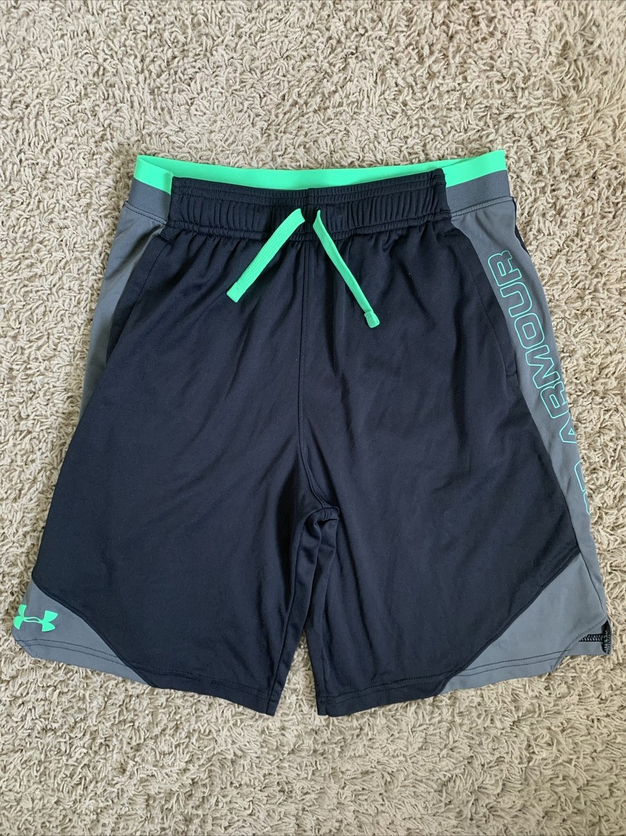 Youth XL Under Armour loose fit 9” athletic shorts black