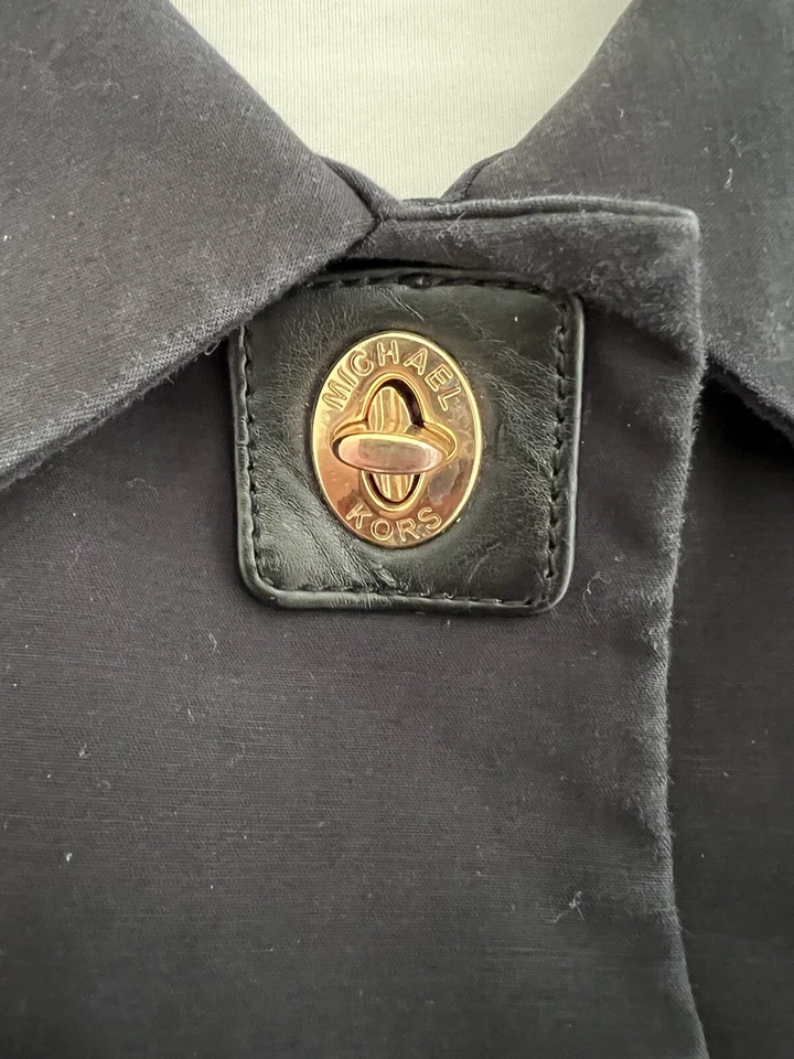 Chaqueta cortavientos Michael Kors para mujer talla M azul marino algodón/spandex Foto 2 de 4