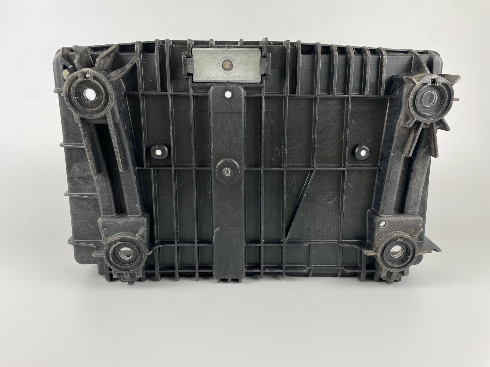 Mercedes Benz C Class W205 Battery Tray Bad Holder Bracket Unit OEM