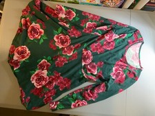 PLACE Girls Green with Roses Design Dress size L 10/12 The Children's Place