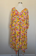 Torrid Size 5 5X Yellow Pink Floral V-Neck Handkerchief Hem Dress With Pockets