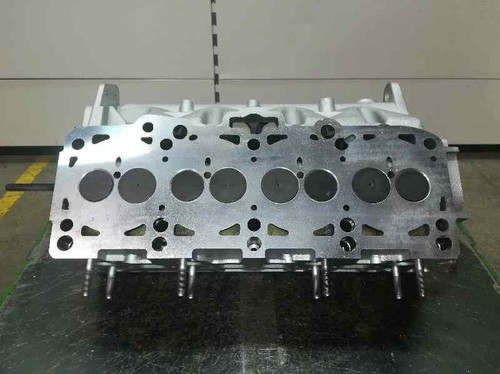 038103373C zylinderkopf r. VOLKSWAGEN PASSAT BERLINA 3B2 1.9 TDI 1996 113518