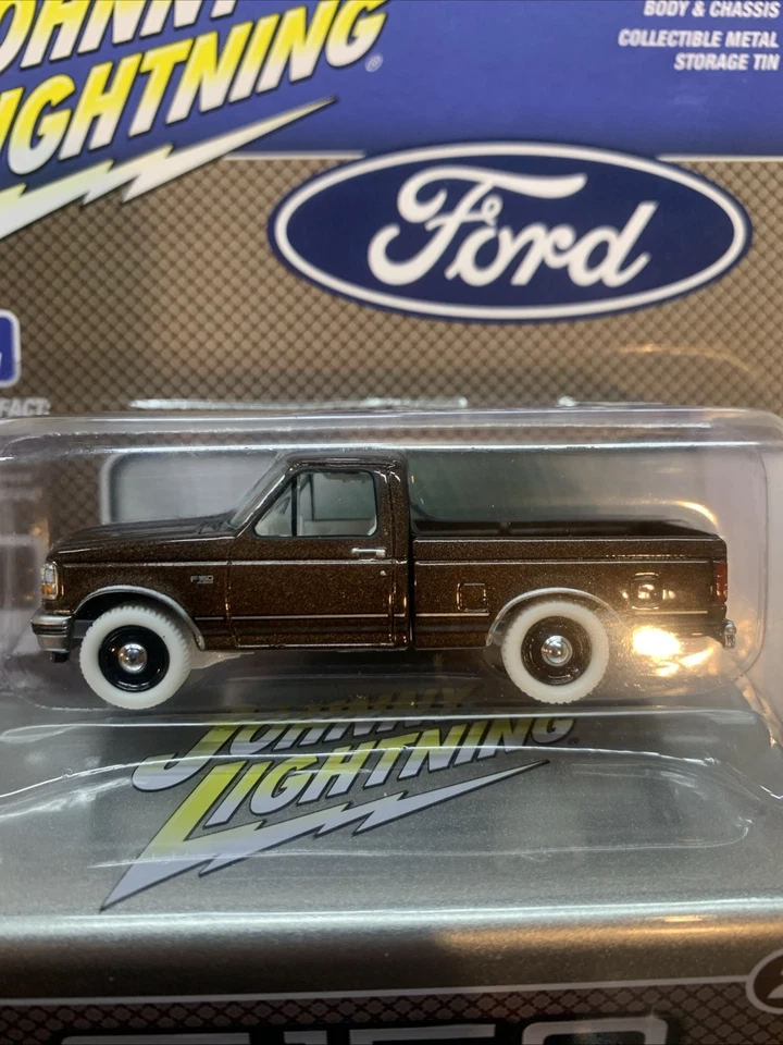 2025 Johnny Lightning White Lightning 1993 Ford F-150 XL Release 2 w/Storage Tin - Image 3 of 4