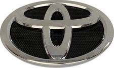 2012-2017 Toyota Camry Le Xle Front Grille Emblem Logo Badge Replacement 2012-2017 Toyota Camry Le Xle Front Grille Emblem Logo Badge Replacement