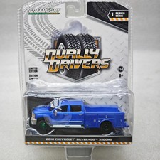 Green Light 1:64 Dual Drive Series 1-2018 Chevrolet Silverado 3500HD collection
