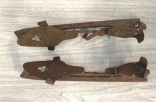 antique metal ice skates, rustic old ice skates, holiday decor, clamp on skates