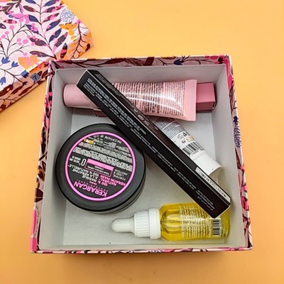 Blissim Box mit 6 Produkten siehe Bilder (sie erhalten eine Box) (Set7)