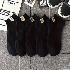 5 Pairs of High-Quality Men's Outdoor Sports Fitness Casual Socks in Black an