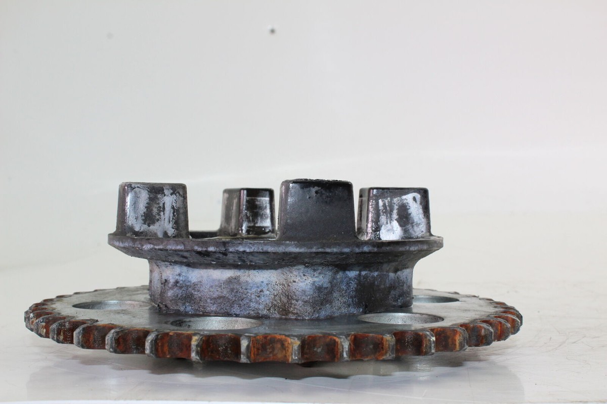 99 Kawasaki ZX900 Rear Back Wheel Hub W 41T Sprocket 42033